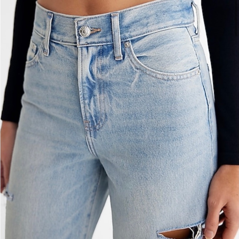 Express High-Rise Wide-Leg Raw-Hem Ripped Jeans - Picture 3 of 7